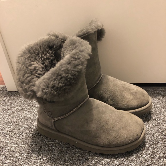 Grey Uggs - Picture 2 of 6